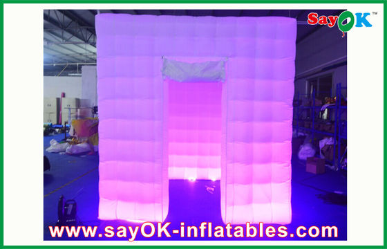 Booth Iklan Menampilkan Booth Foto Tiup Pesta Pernikahan Portabel 2.4m Dengan 1 Pintu Logo Cetak Booth Gambar