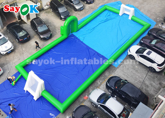 Permainan Sepak Bola Tiup Warna Hijau PVC Lapangan Sepak Bola Tiup Komersial 20 * 8m Garansi 2 Tahun